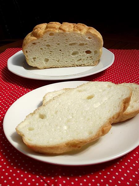 Könnyű, puha, gluténmentes kenyér