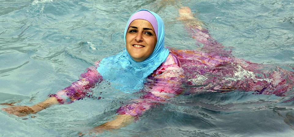 Burkini használatban